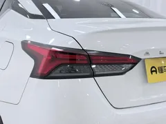 2022 Nissan Teana 2.0L XL-TLS, белый — фото 20