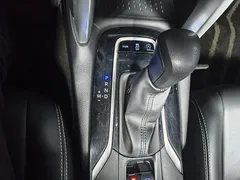 2022 Toyota Corolla Cross 2.0L Elite — фото 9