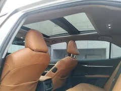 2021 Toyota Camry 2.5G Luxury — фото 14