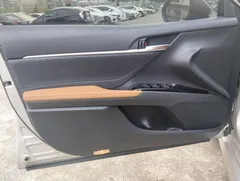 2021 Toyota Camry 2.5G Luxury — фото 19