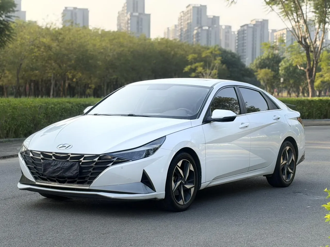 2022 Hyundai Elantra 1.5L CVT GLX Elite