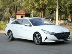 2022 Hyundai Elantra 1.5L CVT GLX Elite, белый — фото 3