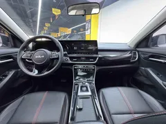2021 Kia Seltos 1.5L CVT Trend, белый — фото 7