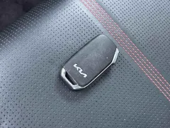 2021 Kia Seltos 1.5L CVT Trend, белый — фото 15