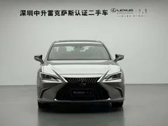 2022 Lexus ES 200 Excellence — фото 2