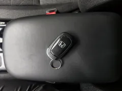 2023 Honda Vezel 1.5L CVT Elite, белый — фото 17