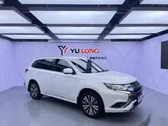 2021 Mitsubishi Outlander 2.0L 2WD 5 Seats, белый — фото 2