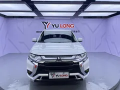 2021 Mitsubishi Outlander 2.0L 2WD 5 Seats, белый — фото 7