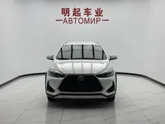 2022 Toyota Yaris L Zhixuan X 1.5L CVT Luxury Plus, белый — фото 2