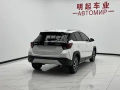 2022 Toyota Yaris L Zhixuan X 1.5L CVT Luxury Plus, белый — фото 9