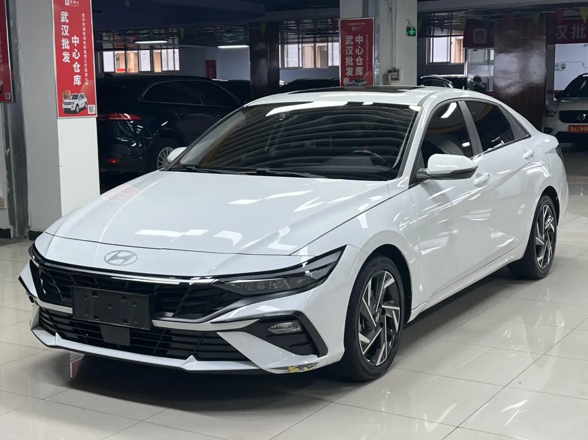 2023 Hyundai Elantra 1.5L CVT GLX Elite