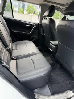 2022 Toyota Wildlander 2.0L 2WD Luxury, белый — фото 10