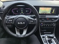 2023 Kia Seltos 1.5L IVT Luxury, белый — фото 12