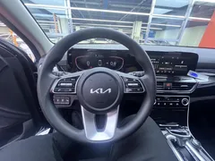 2023 Kia Seltos 1.5L IVT Premium, чёрный — фото 11