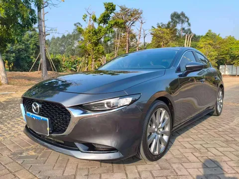 2021 Mazda Mazda3 2.0L AT