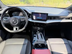2022 MG MG5 180DVVT CVT Luxury — фото 11