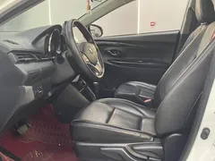 2022 Toyota Yaris L Zhixuan X 1.5L CVT Luxury Plus, белый — фото 5