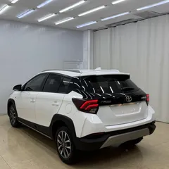 2022 Toyota Yaris L Zhixuan X 1.5L CVT Luxury Plus, белый — фото 6