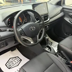 2022 Toyota Yaris L Zhixuan X 1.5L CVT Luxury Plus, белый — фото 7