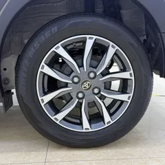 2022 Toyota Yaris L Zhixuan X 1.5L CVT Luxury Plus, белый — фото 23