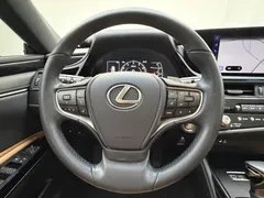 2022 Lexus ES 200 Excellence, белый — фото 11