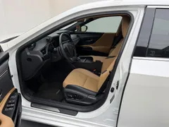 2022 Lexus ES 200 Excellence, белый — фото 12