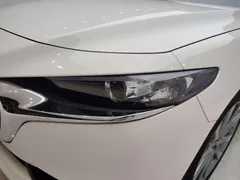 2023 Mazda Mazda3 2.0L AT, белый — фото 18