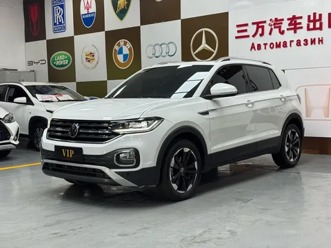 2021 Volkswagen Tacqua 1.5L AT