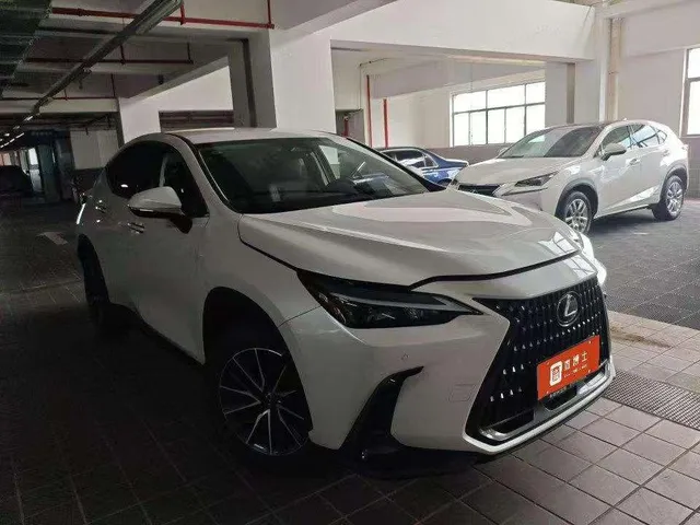 2023 Lexus NX 260 2WD