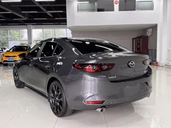 2022 Mazda Mazda3 2.0L AT — фото 4