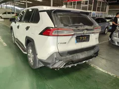 2022 Toyota Wildlander 2.0L 2WD Luxury Plus, белый — фото 10