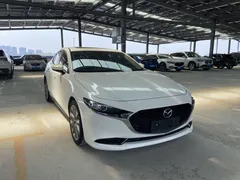 2022 Mazda Mazda3 2.0L AT, белый — фото 3