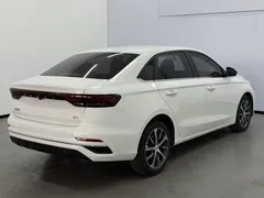 2023 Geely Emgrand 4th Gen 1.5L CVT Premium Champion, белый — фото 6