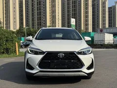 2022 Toyota Yaris L Zhixuan X 1.5L CVT Leading Plus, белый — фото 2