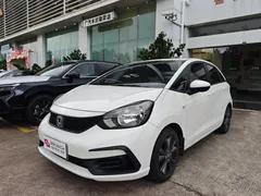 2022 Honda Fit 1.5L CVT Sunroof, белый — фото 1