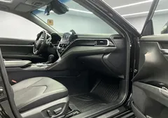 2021 Toyota Camry 2.5G Luxury, чёрный — фото 7
