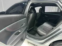 2022 Hyundai Elantra 1.5L CVT 20th SE 20th Anniversary — фото 14