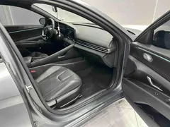 2022 Hyundai Elantra 1.5L CVT 20th SE 20th Anniversary — фото 18
