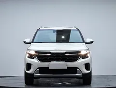2023 Kia Seltos 1.5L IVT Luxury, белый — фото 3