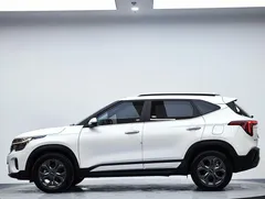 2023 Kia Seltos 1.5L IVT Luxury, белый — фото 5