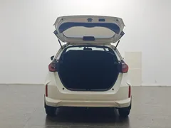 2021 Honda Fit 1.5L CVT, белый — фото 15