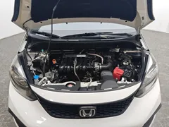 2021 Honda Fit 1.5L CVT, белый — фото 17