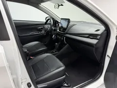 2022 Toyota Yaris L Zhixuan X 1.5L CVT Leading Plus, белый — фото 14