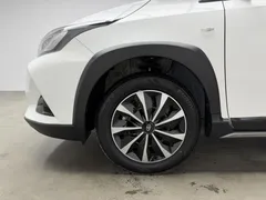 2022 Toyota Yaris L Zhixuan X 1.5L CVT Leading Plus, белый — фото 23
