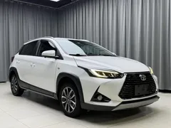 2022 Toyota Yaris L Zhixuan X 1.5L CVT Luxury Plus, белый — фото 2