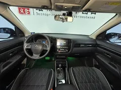 2021 Mitsubishi Outlander 2.0L 2WD 5 Seats, белый — фото 12