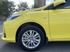 2022 Toyota Vios FS 1.5L CVT CARE, жёлтый — фото 13