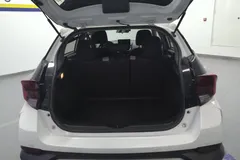 2022 Toyota Yaris L Zhixuan X 1.5L CVT Leading Plus, белый — фото 11