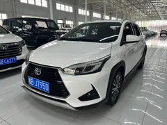 2022 Toyota Yaris L Zhixuan X 1.5L CVT Luxury Plus, белый — фото 1