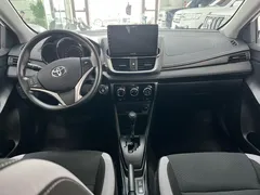 2022 Toyota Yaris L Zhixuan X 1.5L CVT Luxury Plus, белый — фото 5